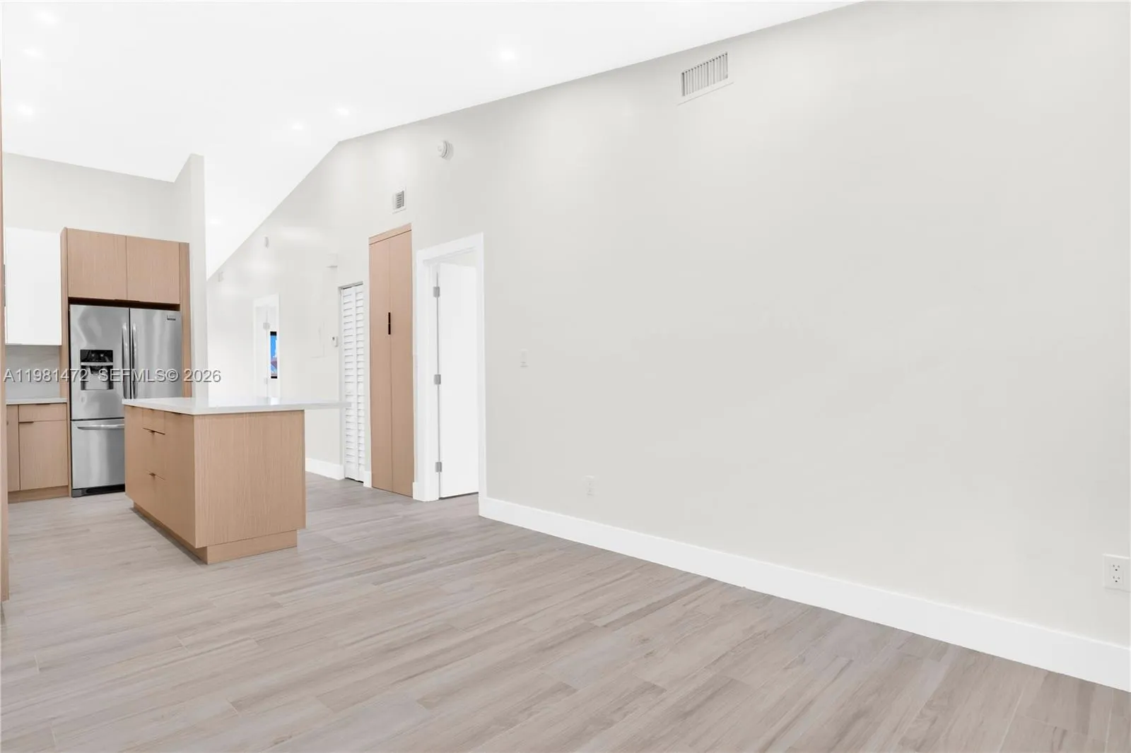 Hialeah Gardens, Florida 33018, 3 Bedrooms Bedrooms, ,3 BathroomsBathrooms,Residential,For Sale,A11981472