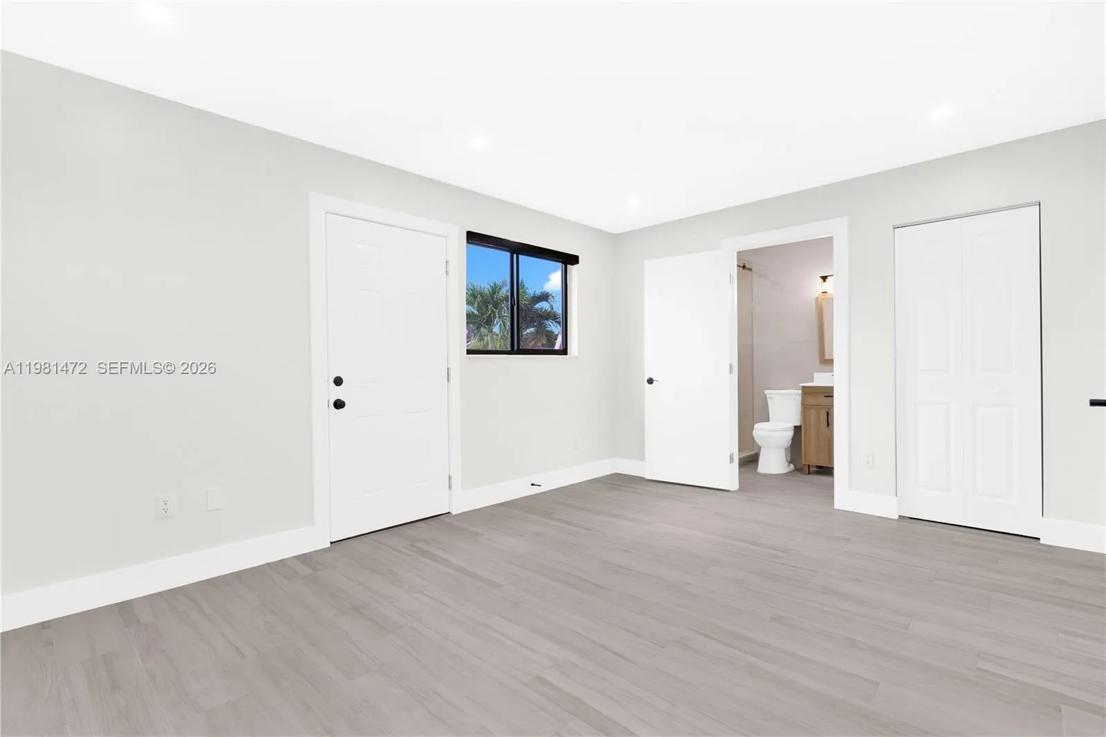 Hialeah Gardens, Florida 33018, 3 Bedrooms Bedrooms, ,3 BathroomsBathrooms,Residential,For Sale,A11981472