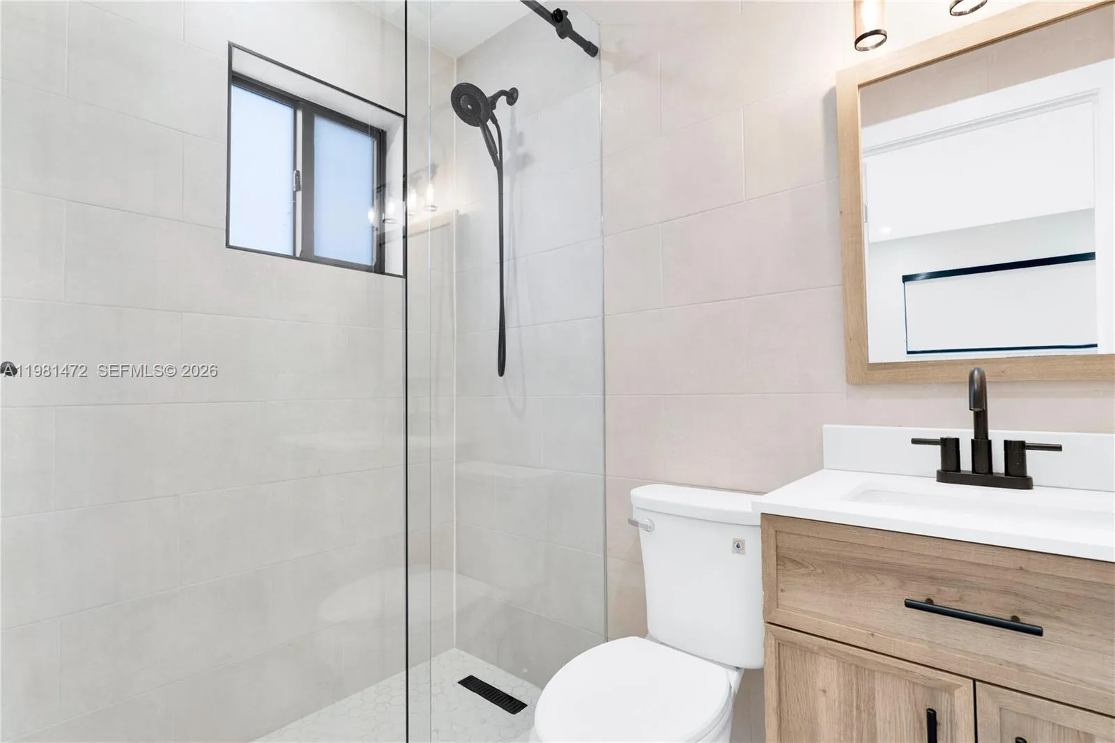 Hialeah Gardens, Florida 33018, 3 Bedrooms Bedrooms, ,3 BathroomsBathrooms,Residential,For Sale,A11981472