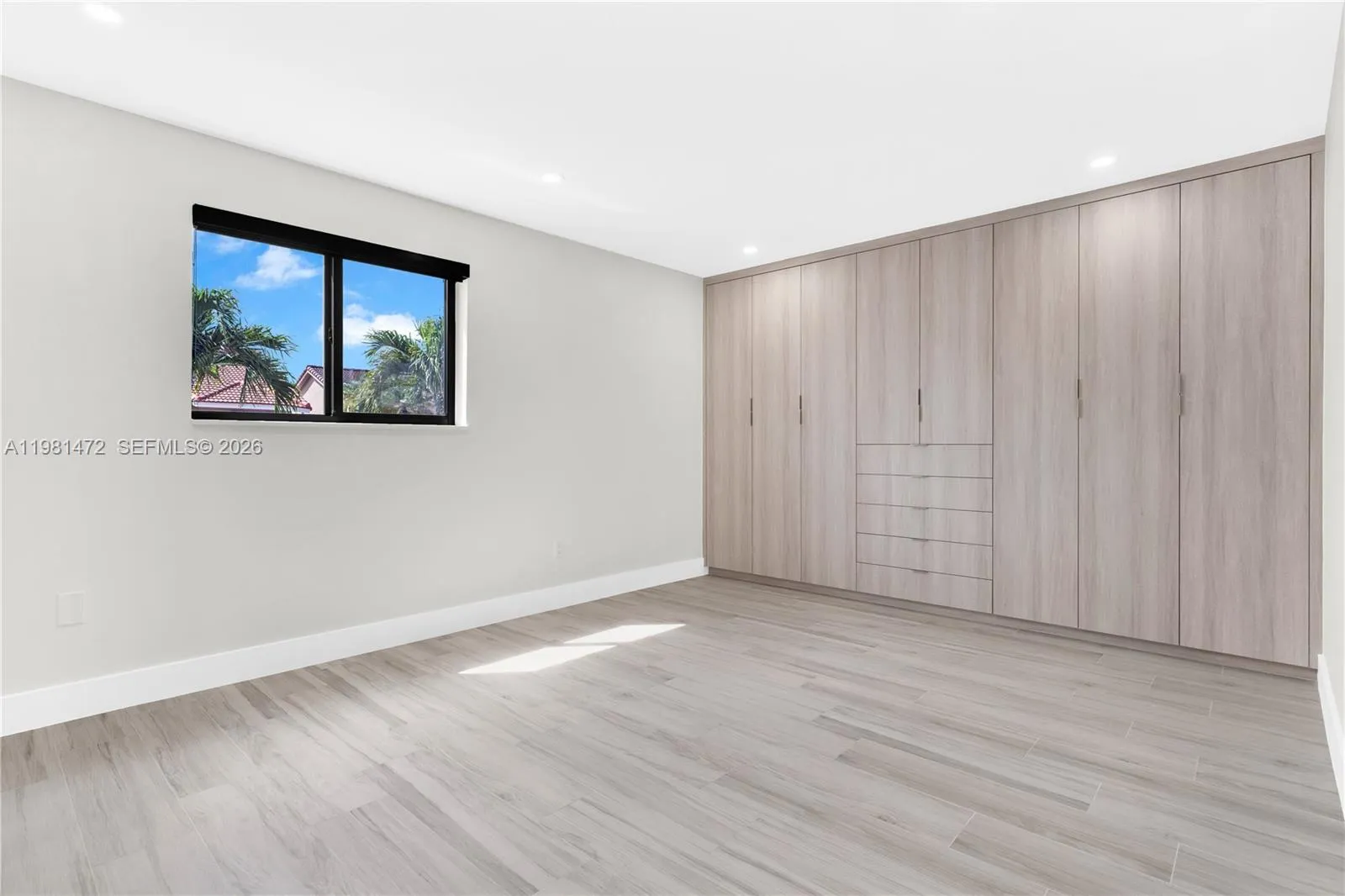 Hialeah Gardens, Florida 33018, 3 Bedrooms Bedrooms, ,3 BathroomsBathrooms,Residential,For Sale,A11981472