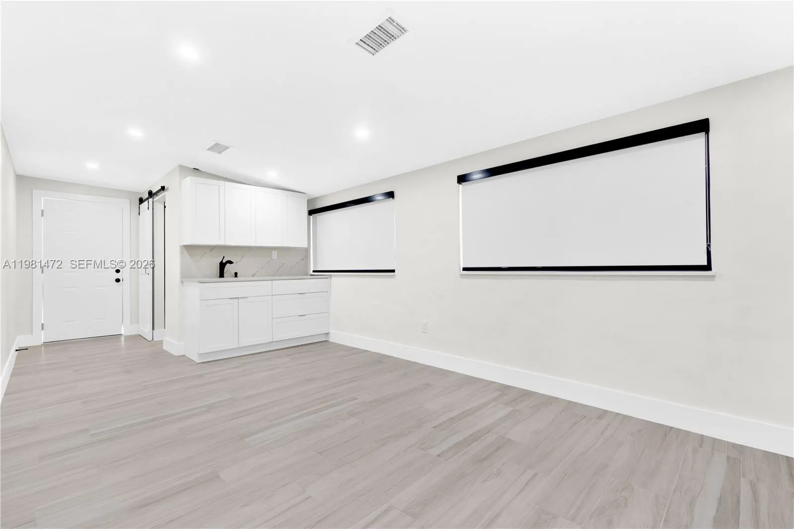 Hialeah Gardens, Florida 33018, 3 Bedrooms Bedrooms, ,3 BathroomsBathrooms,Residential,For Sale,A11981472