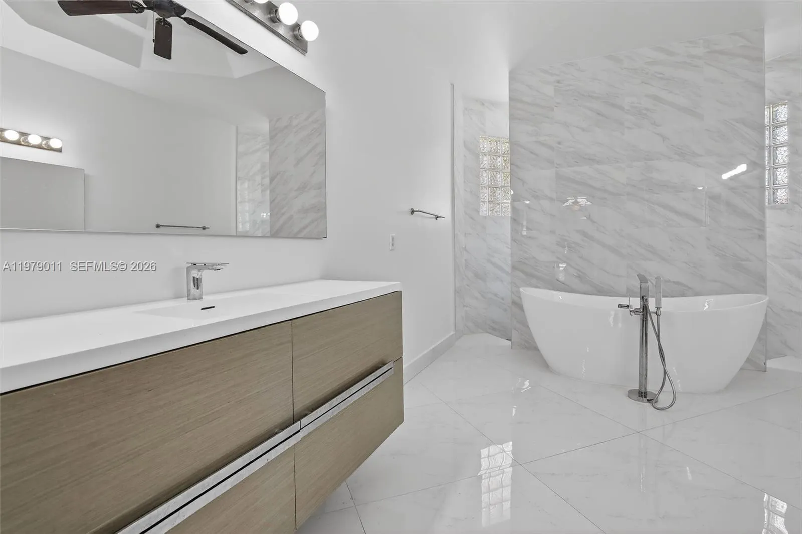 1221 Nw 141st Ave, Pembroke Pines, Florida 33028, Pembroke Pines, Florida 33028, 5 Bedrooms Bedrooms, ,3 BathroomsBathrooms,Residential,For Sale,1221 Nw 141st Ave, Pembroke Pines, Florida 33028,A11979011