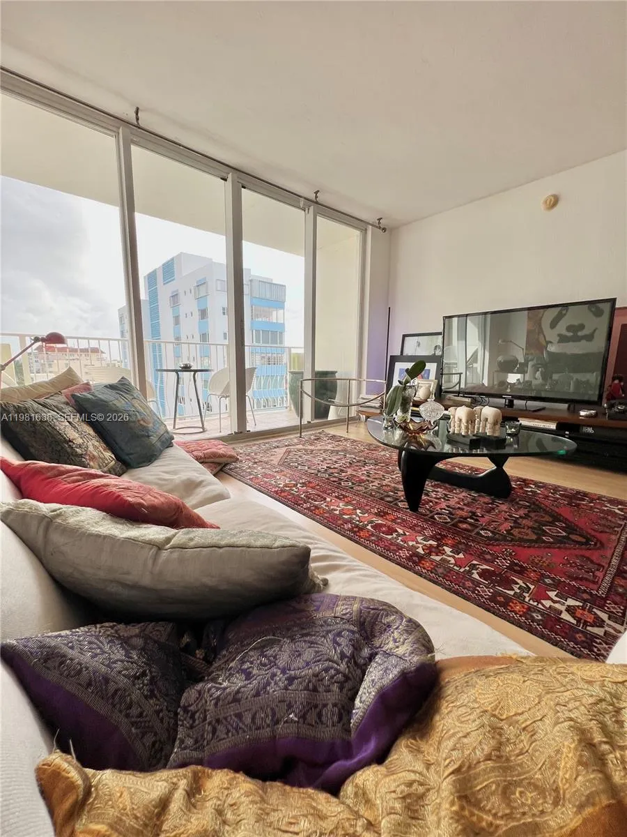 10350 W Bay Harbor Dr 7n, Bay Harbor Islands, Flor, Bay Harbor Islands, Florida 33154, 1 Bedroom Bedrooms, ,1 BathroomBathrooms,Residential,For Sale,10350 W Bay Harbor Dr 7n, Bay Harbor Islands, Flor,A11981638