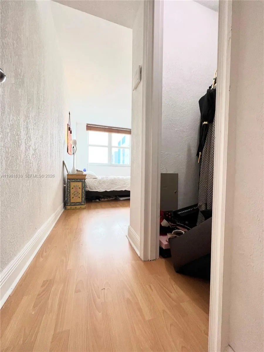 10350 W Bay Harbor Dr 7n, Bay Harbor Islands, Flor, Bay Harbor Islands, Florida 33154, 1 Bedroom Bedrooms, ,1 BathroomBathrooms,Residential,For Sale,10350 W Bay Harbor Dr 7n, Bay Harbor Islands, Flor,A11981638