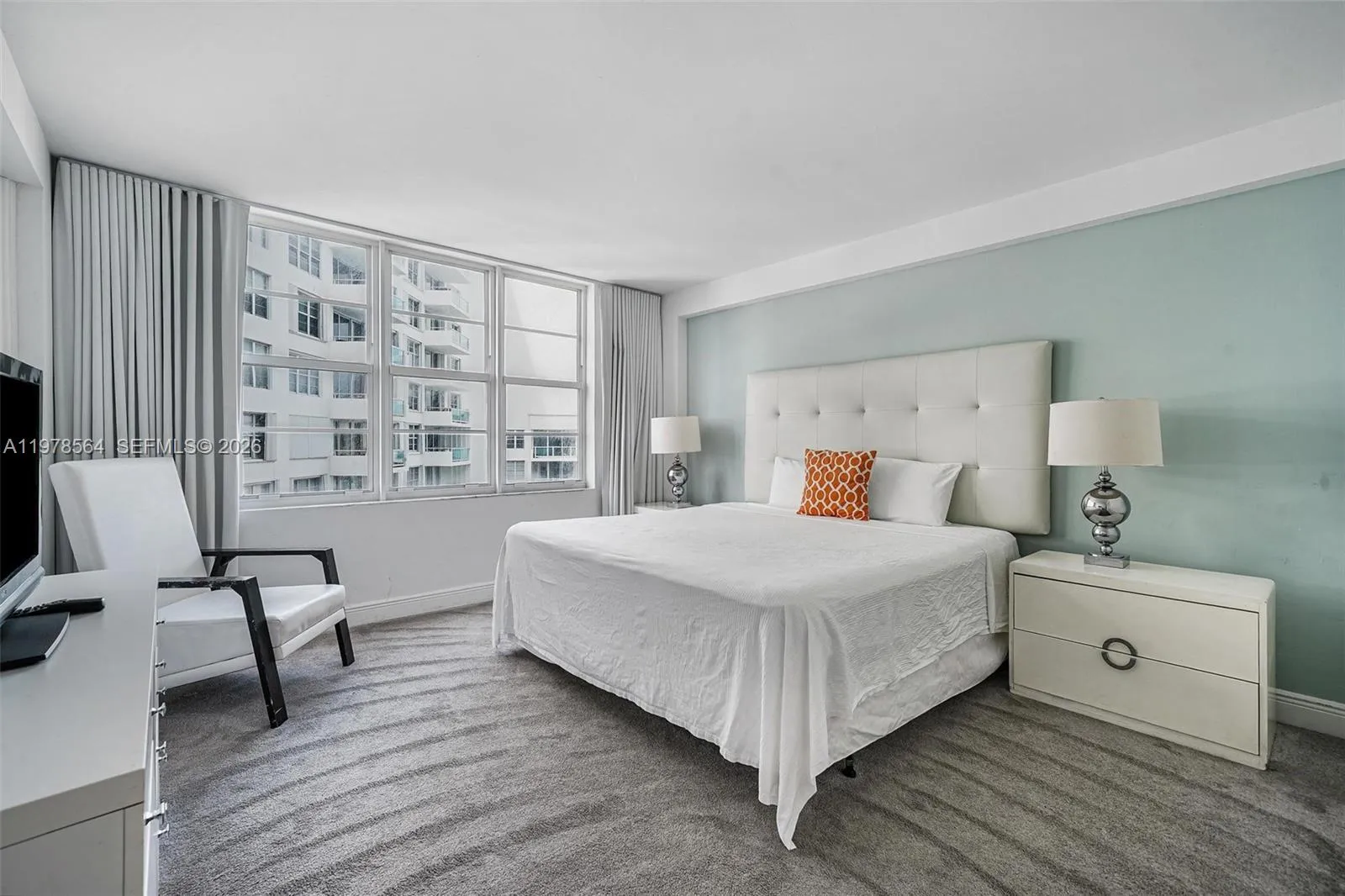5101 Collins Ave 11b, Miami Beach, Florida 33140, Miami Beach, Florida 33140, 3 Bedrooms Bedrooms, ,2 BathroomsBathrooms,Residential Lease,For Rent,5101 Collins Ave 11b, Miami Beach, Florida 33140,A11978564