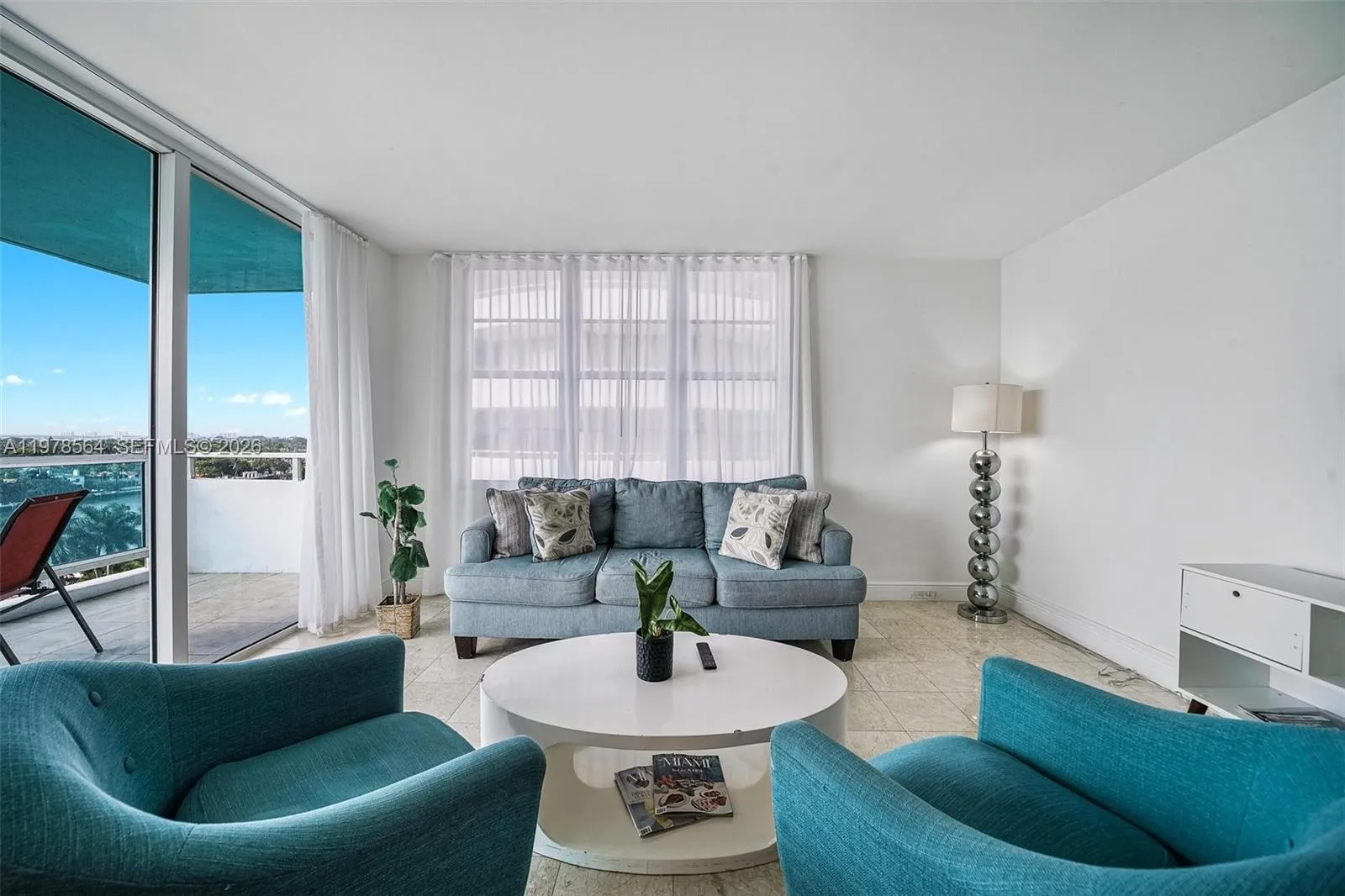 5101 Collins Ave 11b, Miami Beach, Florida 33140, Miami Beach, Florida 33140, 3 Bedrooms Bedrooms, ,2 BathroomsBathrooms,Residential Lease,For Rent,5101 Collins Ave 11b, Miami Beach, Florida 33140,A11978564