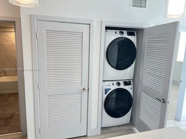 9000 Ramblewood Dr 717, Coral Springs, Florida 330, Coral Springs, Florida 33071, 1 Bedroom Bedrooms, ,1 BathroomBathrooms,Residential Lease,For Rent,9000 Ramblewood Dr 717, Coral Springs, Florida 330,A11981661