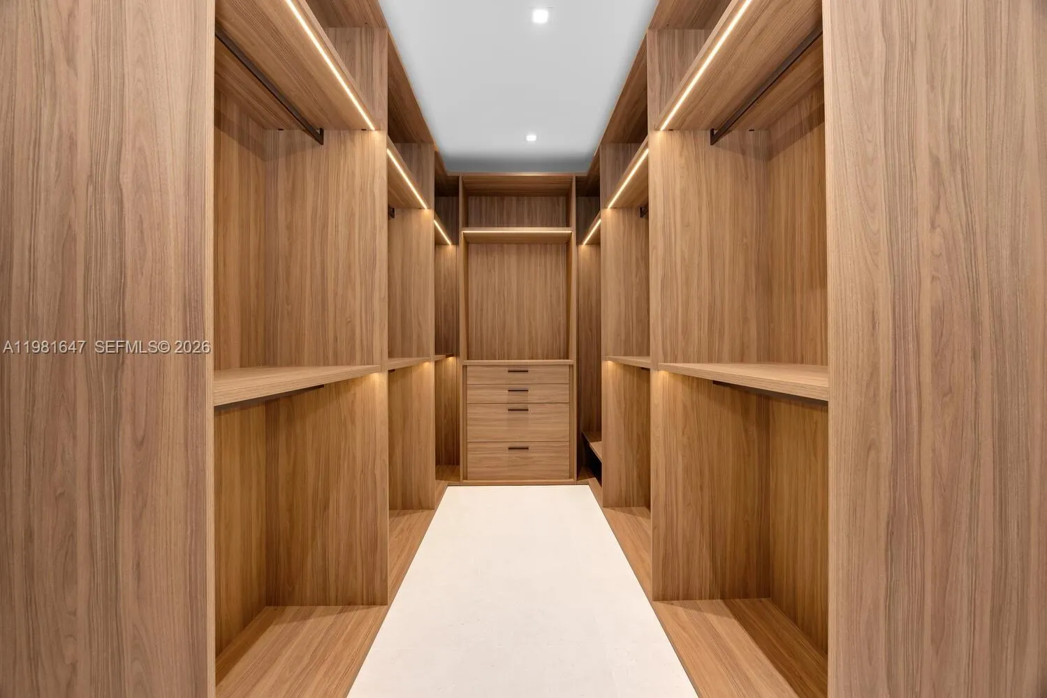 4231 Sw 11th St, Miami, Florida 33134, Miami, Florida 33134, 5 Bedrooms Bedrooms, ,6 BathroomsBathrooms,Residential,For Sale,4231 Sw 11th St, Miami, Florida 33134,A11981647