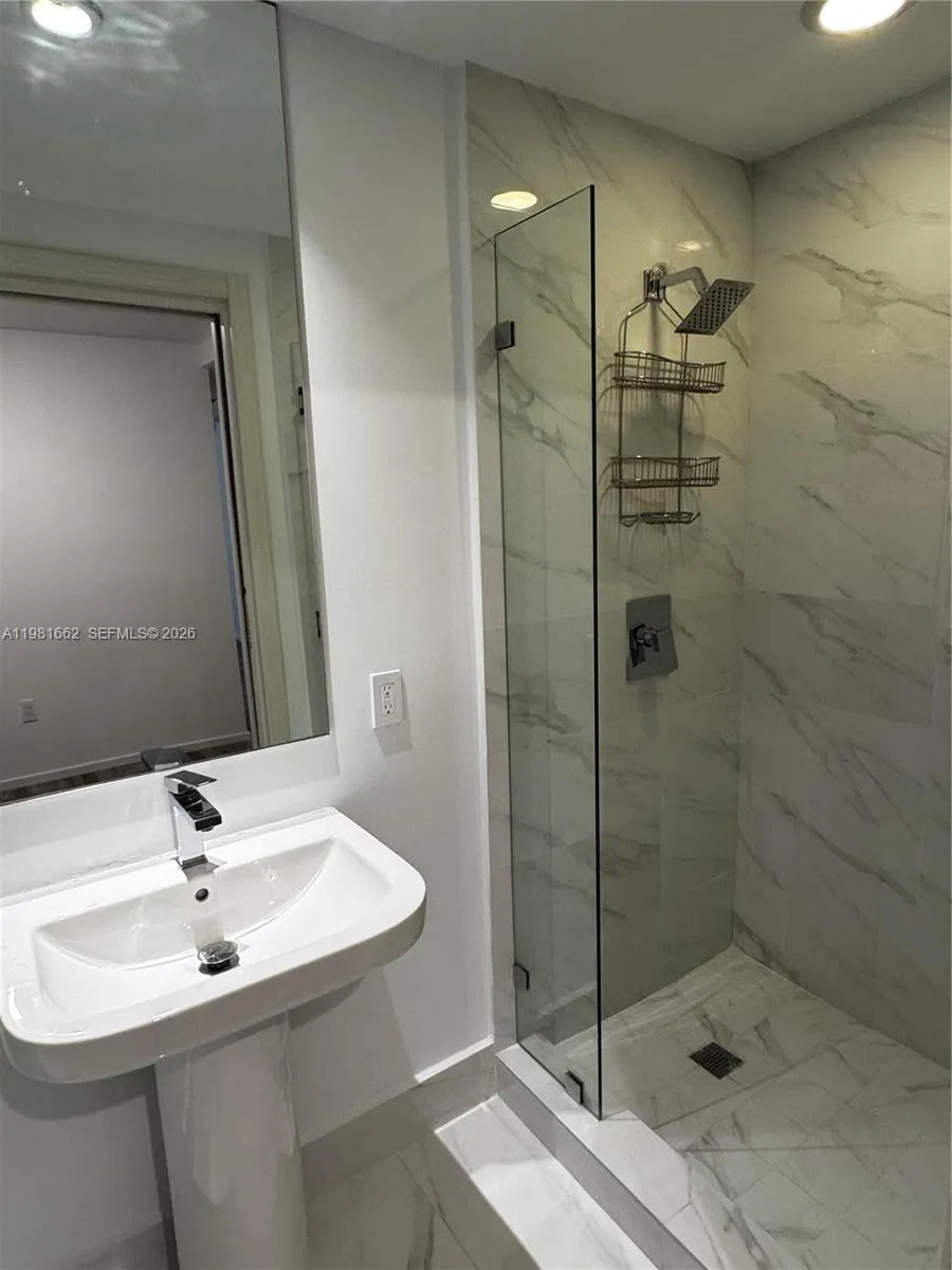 801 S Miami Ave 1906, Miami, Florida 33130, Miami, Florida 33130, 1 Bedroom Bedrooms, ,2 BathroomsBathrooms,Residential Lease,For Rent,801 S Miami Ave 1906, Miami, Florida 33130,A11981662