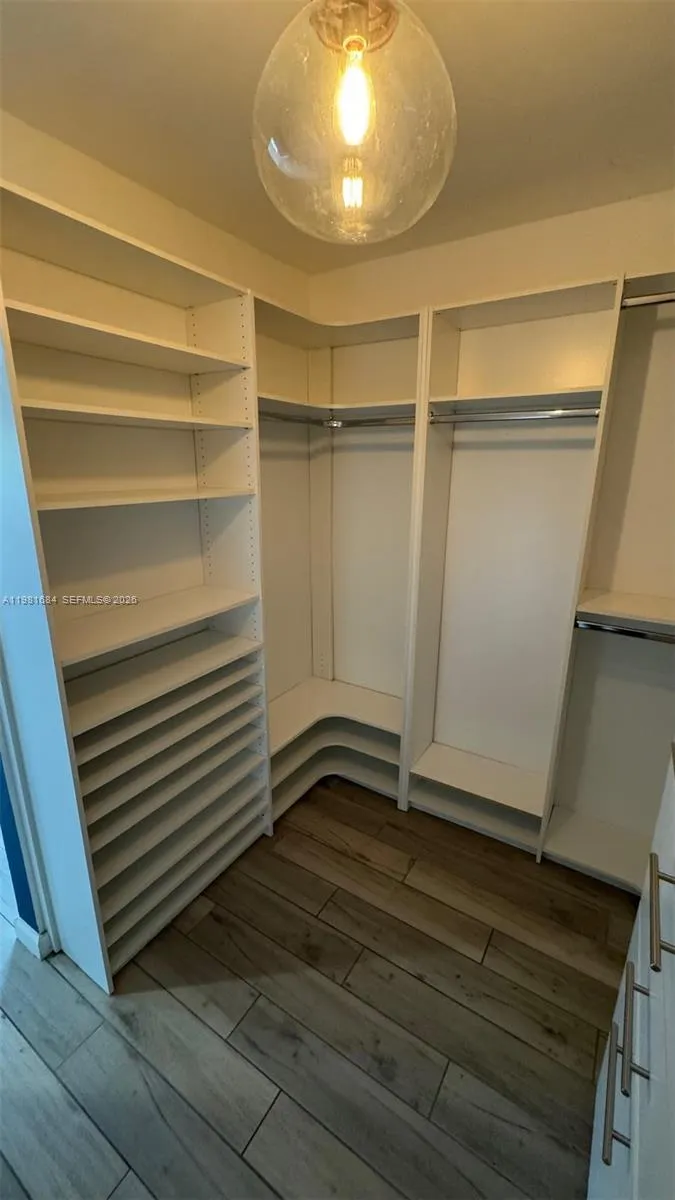 7114 Sw 114th Pl A, Miami, Florida 33173, Miami, Florida 33173, 2 Bedrooms Bedrooms, ,2 BathroomsBathrooms,Residential Lease,For Rent,7114 Sw 114th Pl A, Miami, Florida 33173,A11981684