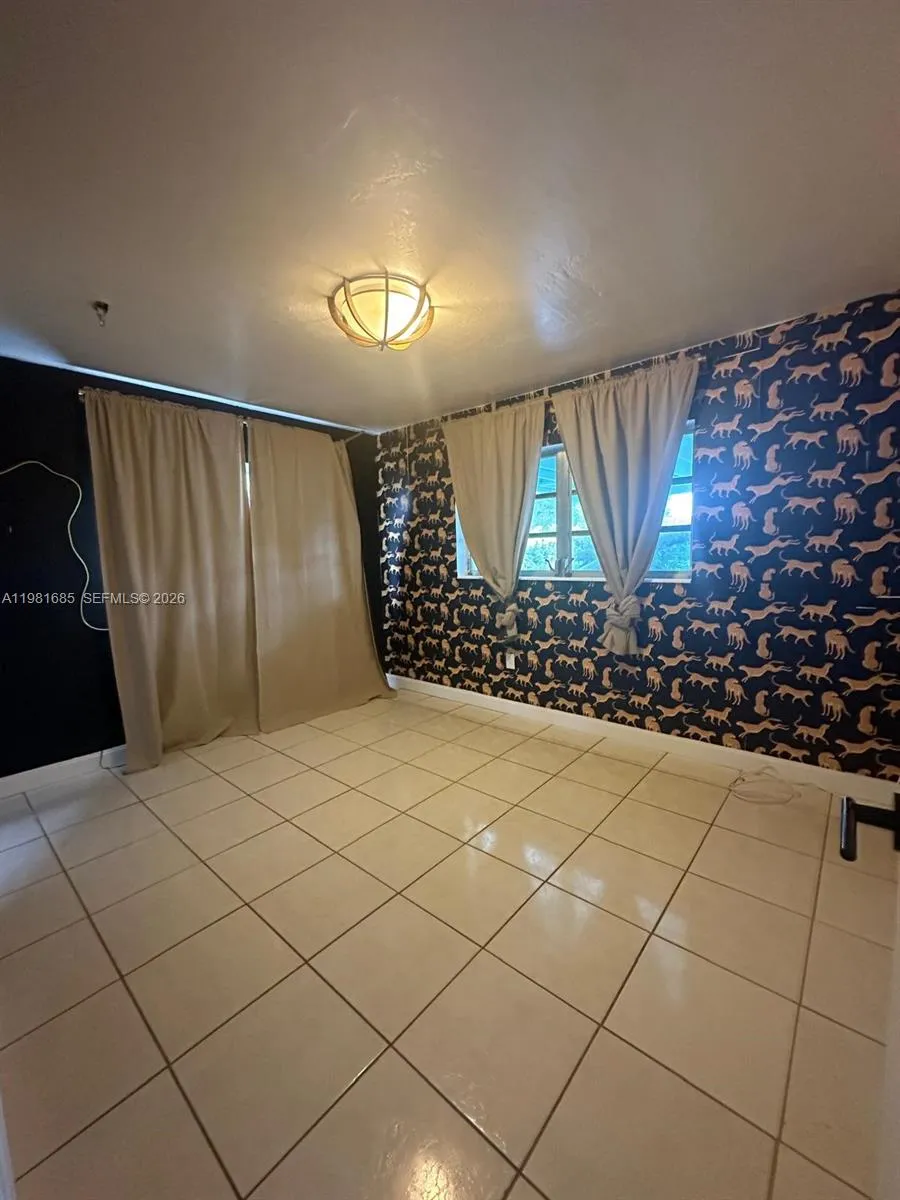 6443 Perry St 0, Hollywood, Florida 33024, Hollywood, Florida 33024, 3 Bedrooms Bedrooms, ,2 BathroomsBathrooms,Residential Lease,For Rent,6443 Perry St 0, Hollywood, Florida 33024,A11981685