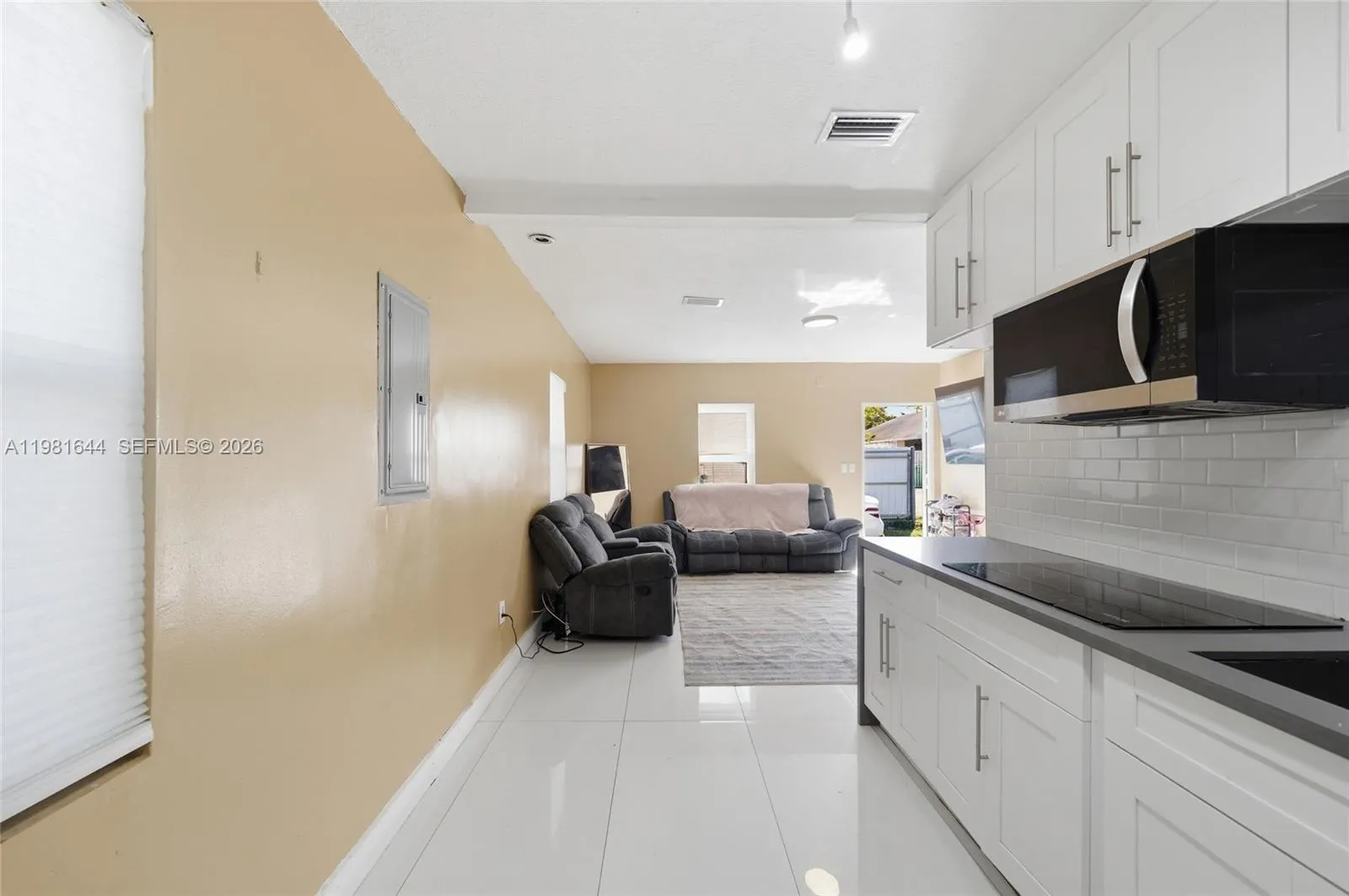 6324 Nw 1st Pl, Miami, Florida 33150, Miami, Florida 33150, ,Residential Income,For Sale,6324 Nw 1st Pl, Miami, Florida 33150,A11981644