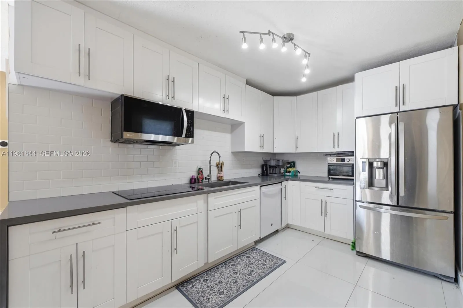 6324 Nw 1st Pl, Miami, Florida 33150, Miami, Florida 33150, ,Residential Income,For Sale,6324 Nw 1st Pl, Miami, Florida 33150,A11981644