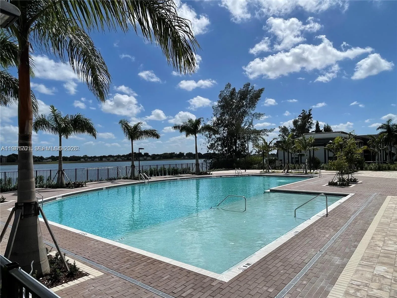 969 Ne 211th St 969, Miami, Florida 33179, Miami, Florida 33179, 3 Bedrooms Bedrooms, ,3 BathroomsBathrooms,Residential Lease,For Rent,969 Ne 211th St 969, Miami, Florida 33179,A11981701