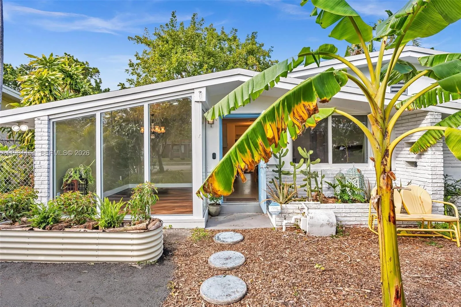 2431 Mayo St, Hollywood, Florida 33020, Hollywood, Florida 33020, 3 Bedrooms Bedrooms, ,2 BathroomsBathrooms,Residential,For Sale,2431 Mayo St, Hollywood, Florida 33020,A11981151