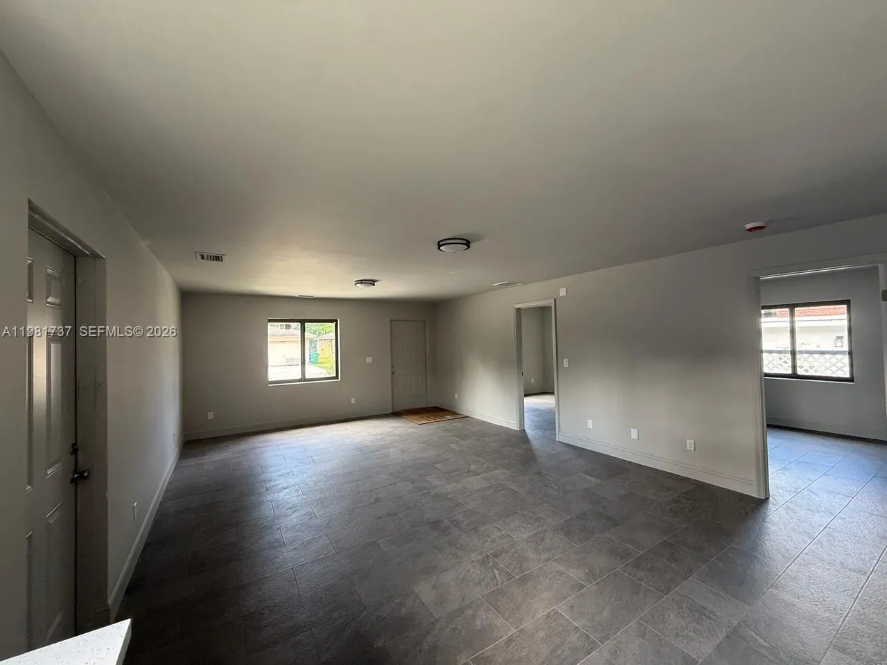 2810 Nw 9th Ct 1, Fort Lauderdale, Florida 33311, Fort Lauderdale, Florida 33311, 5 Bedrooms Bedrooms, ,2 BathroomsBathrooms,Residential Lease,For Rent,2810 Nw 9th Ct 1, Fort Lauderdale, Florida 33311,A11981737
