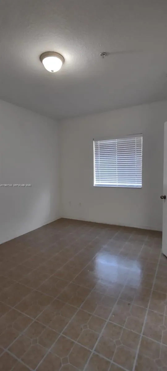 6940 Nw 179th St 303-7, Hialeah, Florida 33015, Hialeah, Florida 33015, 3 Bedrooms Bedrooms, ,2 BathroomsBathrooms,Residential Lease,For Rent,6940 Nw 179th St 303-7, Hialeah, Florida 33015,A11981743