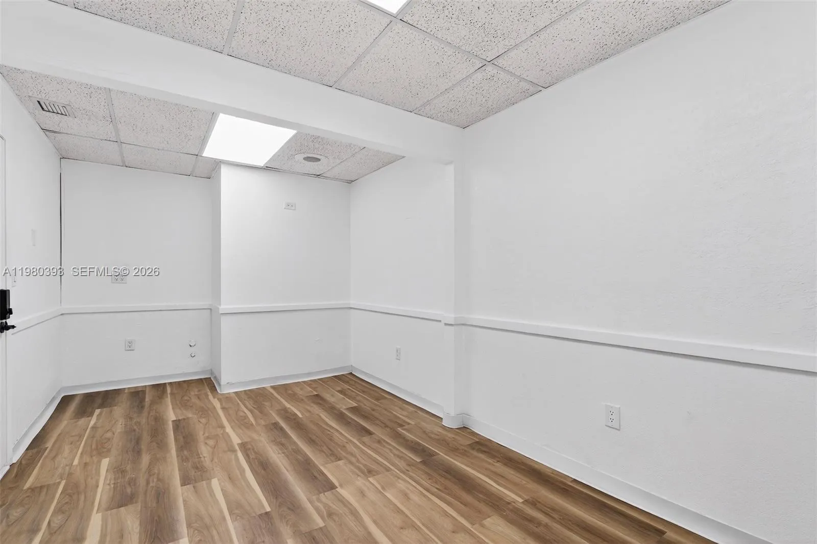 6447 E Miami Lakes Dr E 226c, Miami Lakes, Florida, Miami Lakes, Florida 33014, ,Commercial Lease,For Rent,6447 E Miami Lakes Dr E 226c, Miami Lakes, Florida,A11980393