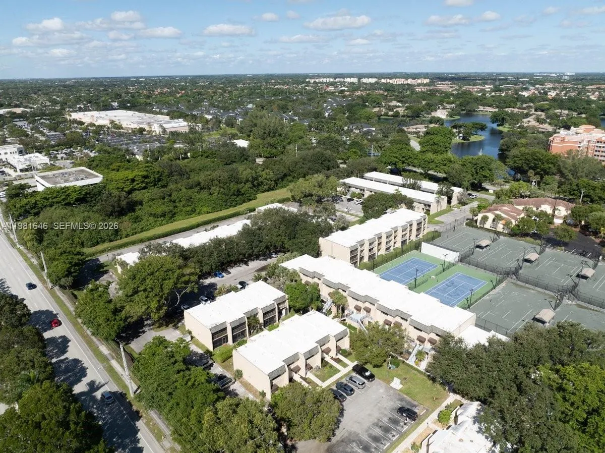 73 Deer Creek I 105, Deerfield Beach, Florida 3344, Deerfield Beach, Florida 33442, 2 Bedrooms Bedrooms, ,2 BathroomsBathrooms,Residential,For Sale,73 Deer Creek I 105, Deerfield Beach, Florida 3344,A11981646