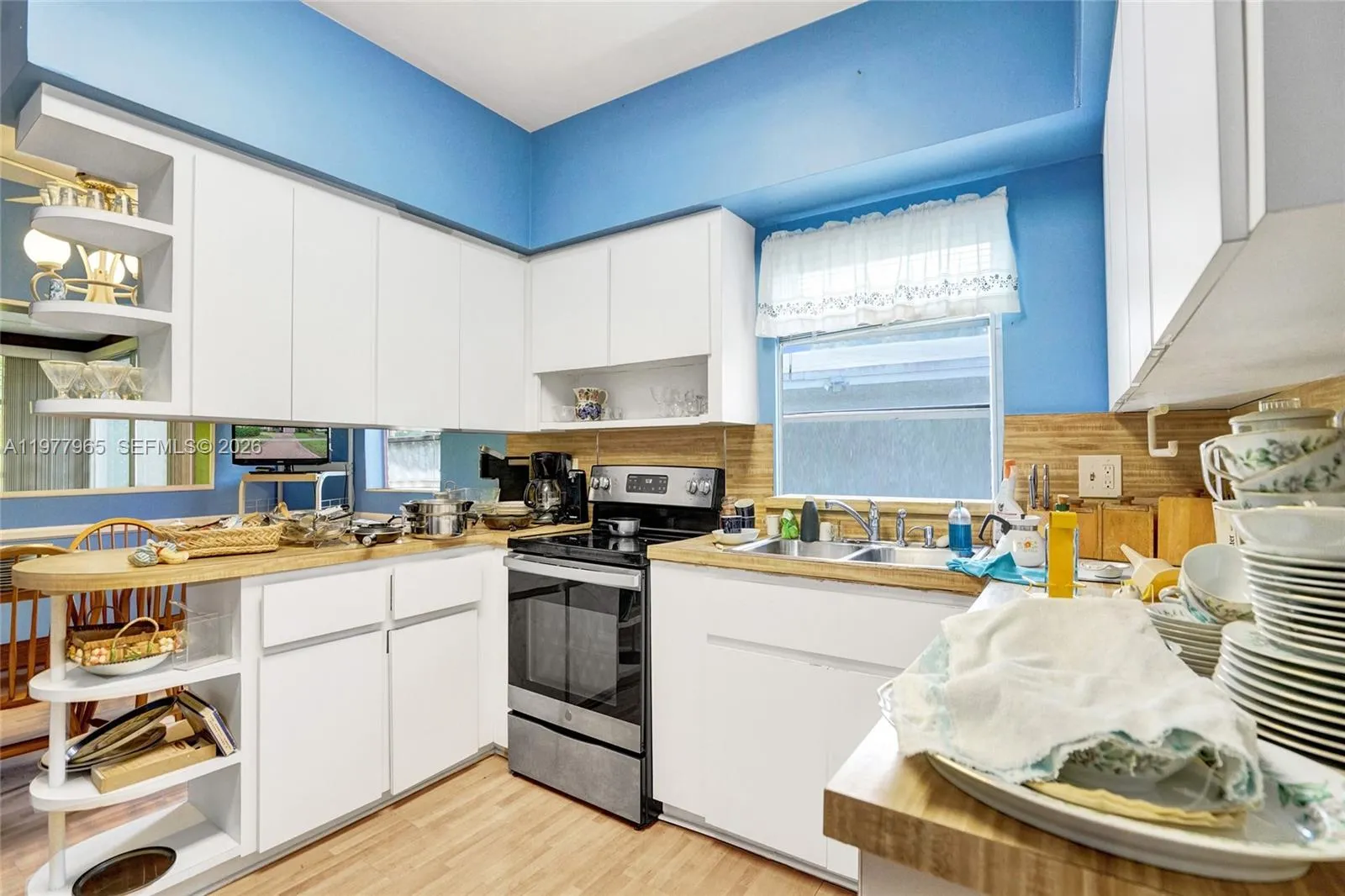 2060 Keystone Blvd, North Miami, Florida 33181, North Miami, Florida 33181, 3 Bedrooms Bedrooms, ,2 BathroomsBathrooms,Residential,For Sale,2060 Keystone Blvd, North Miami, Florida 33181,A11977965