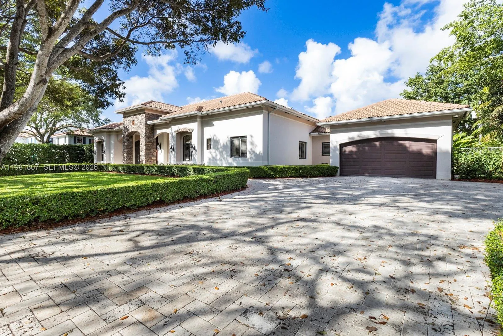 7140 Sw 70th Ave, Miami, Florida 33143, Miami, Florida 33143, 4 Bedrooms Bedrooms, ,4 BathroomsBathrooms,Residential,For Sale,7140 Sw 70th Ave, Miami, Florida 33143,A11981807