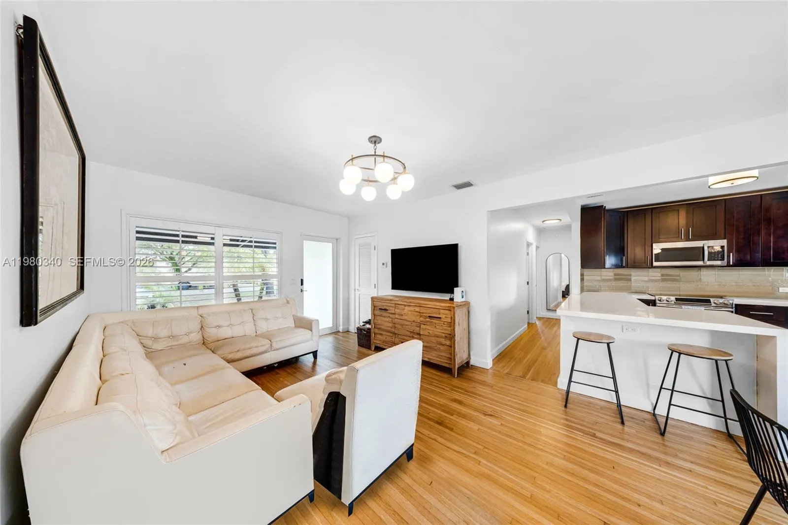 172 Bentley Dr, Miami Springs, Florida 33166, Miami Springs, Florida 33166, 4 Bedrooms Bedrooms, ,2 BathroomsBathrooms,Residential Lease,For Rent,172 Bentley Dr, Miami Springs, Florida 33166,A11980340