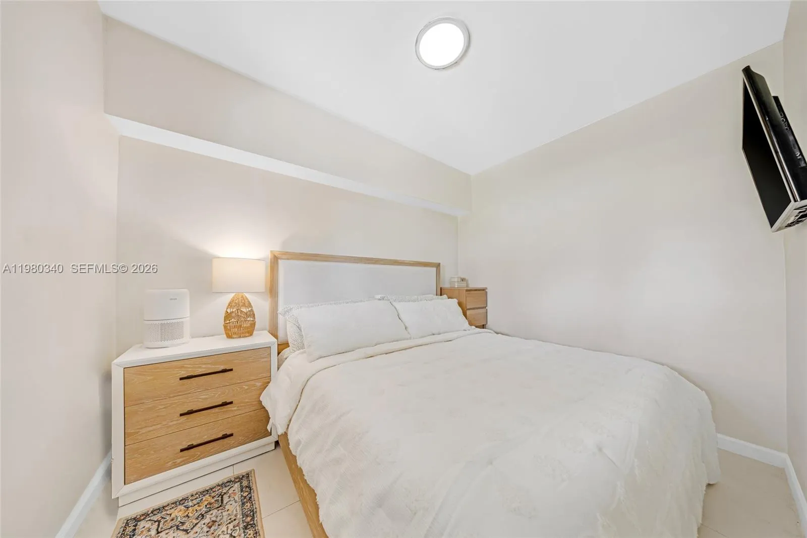 172 Bentley Dr, Miami Springs, Florida 33166, Miami Springs, Florida 33166, 4 Bedrooms Bedrooms, ,2 BathroomsBathrooms,Residential Lease,For Rent,172 Bentley Dr, Miami Springs, Florida 33166,A11980340