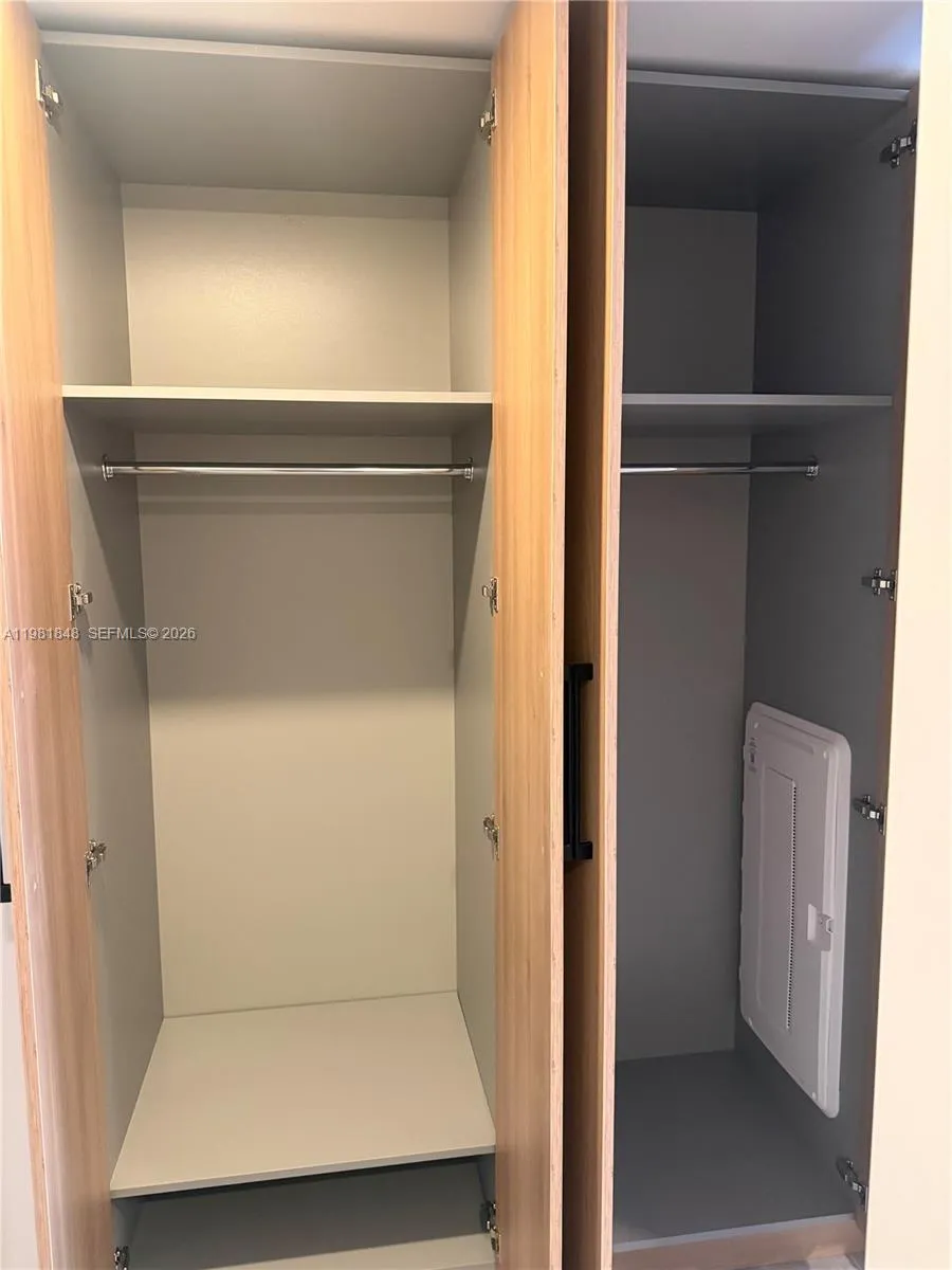 121 Ne 5th St 912a, Miami, Florida 33132, Miami, Florida 33132, ,1 BathroomBathrooms,Residential Lease,For Rent,121 Ne 5th St 912a, Miami, Florida 33132,A11981848