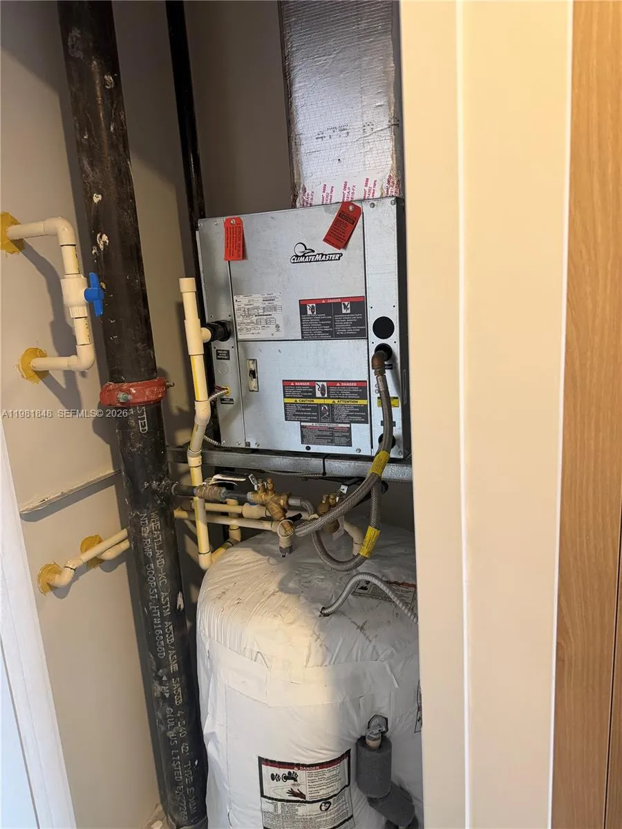 121 Ne 5th St 912a, Miami, Florida 33132, Miami, Florida 33132, ,1 BathroomBathrooms,Residential Lease,For Rent,121 Ne 5th St 912a, Miami, Florida 33132,A11981848