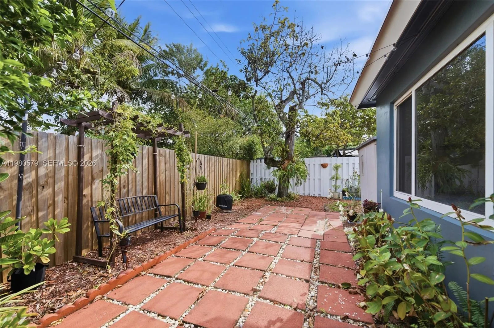 6215 Sw 20th St, Miramar, Florida 33023, Miramar, Florida 33023, 3 Bedrooms Bedrooms, ,2 BathroomsBathrooms,Residential,For Sale,6215 Sw 20th St, Miramar, Florida 33023,A11980579