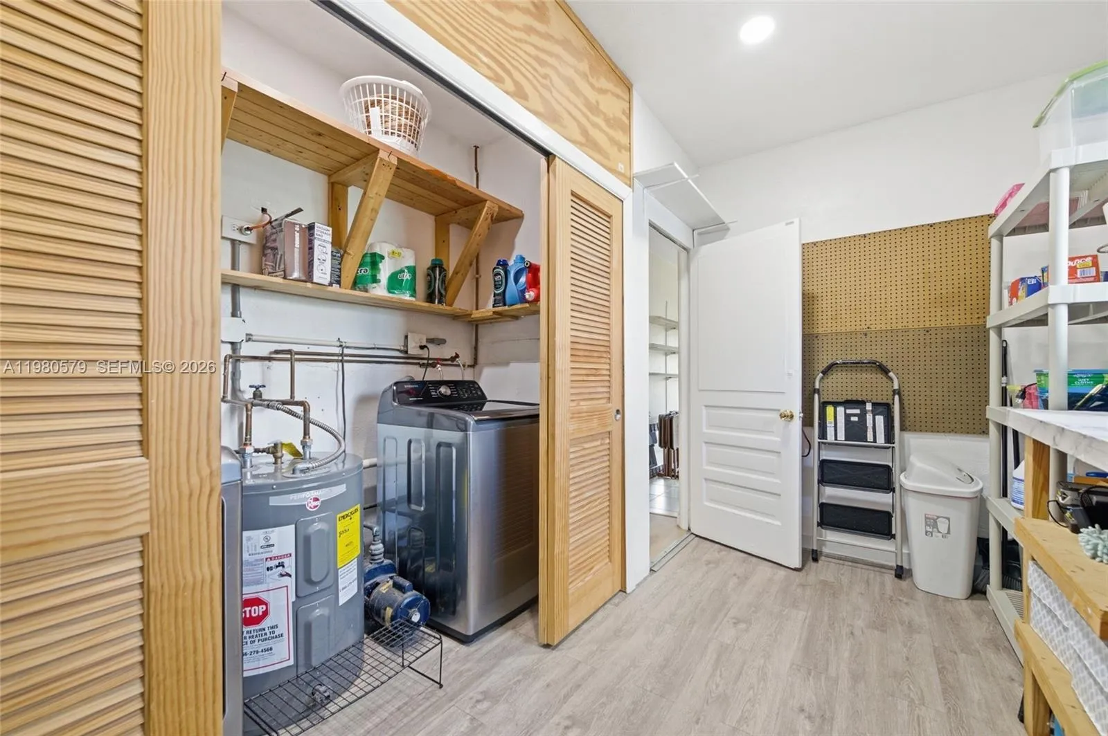 6215 Sw 20th St, Miramar, Florida 33023, Miramar, Florida 33023, 3 Bedrooms Bedrooms, ,2 BathroomsBathrooms,Residential,For Sale,6215 Sw 20th St, Miramar, Florida 33023,A11980579
