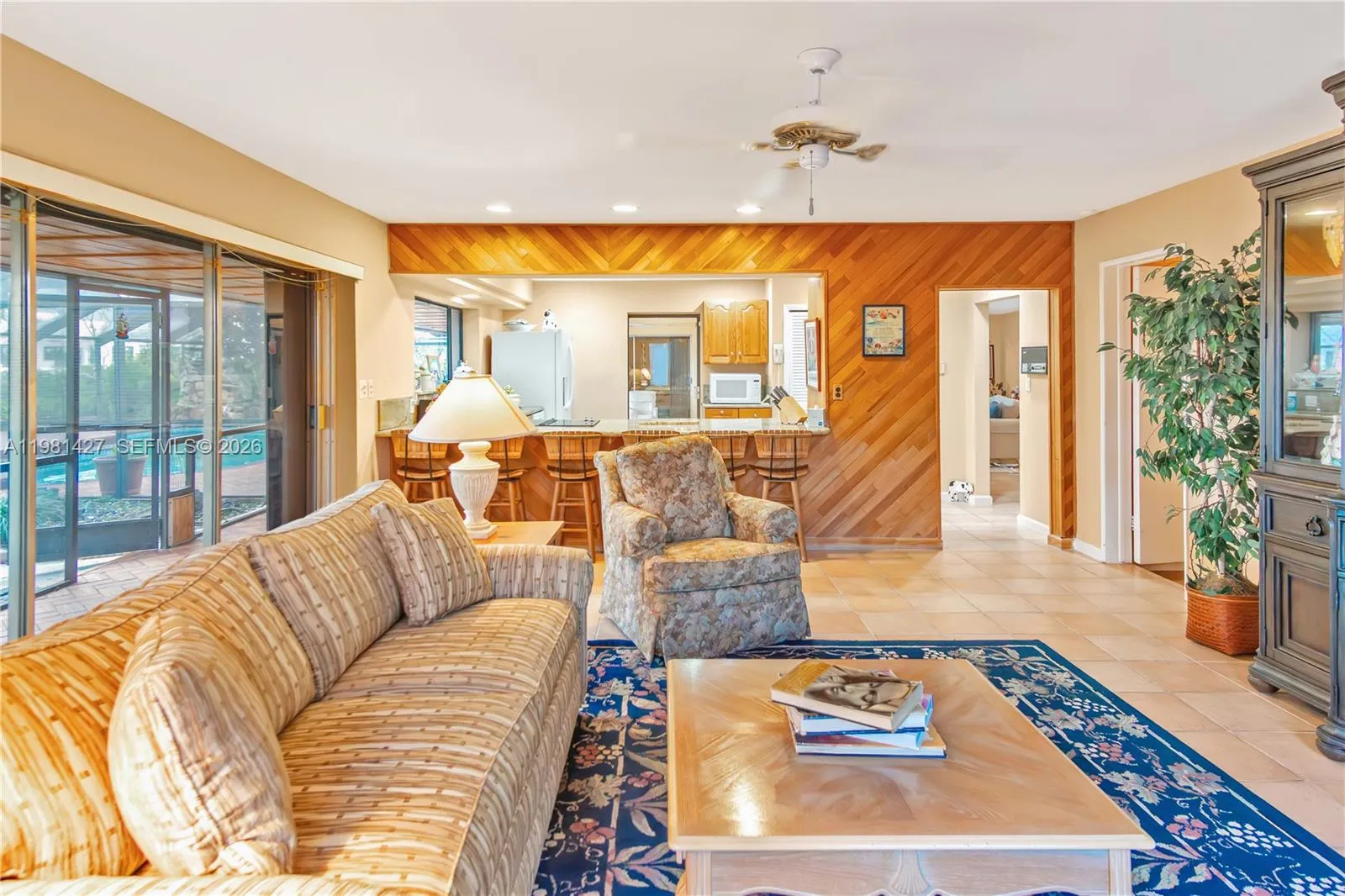 4725 Sw 89th Ave, Miami, Florida 33165, Miami, Florida 33165, 4 Bedrooms Bedrooms, ,2 BathroomsBathrooms,Residential,For Sale,4725 Sw 89th Ave, Miami, Florida 33165,A11981427