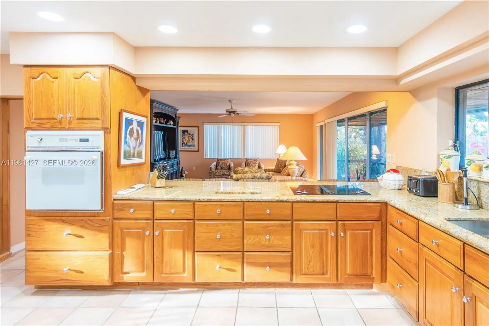 4725 Sw 89th Ave, Miami, Florida 33165, Miami, Florida 33165, 4 Bedrooms Bedrooms, ,2 BathroomsBathrooms,Residential,For Sale,4725 Sw 89th Ave, Miami, Florida 33165,A11981427