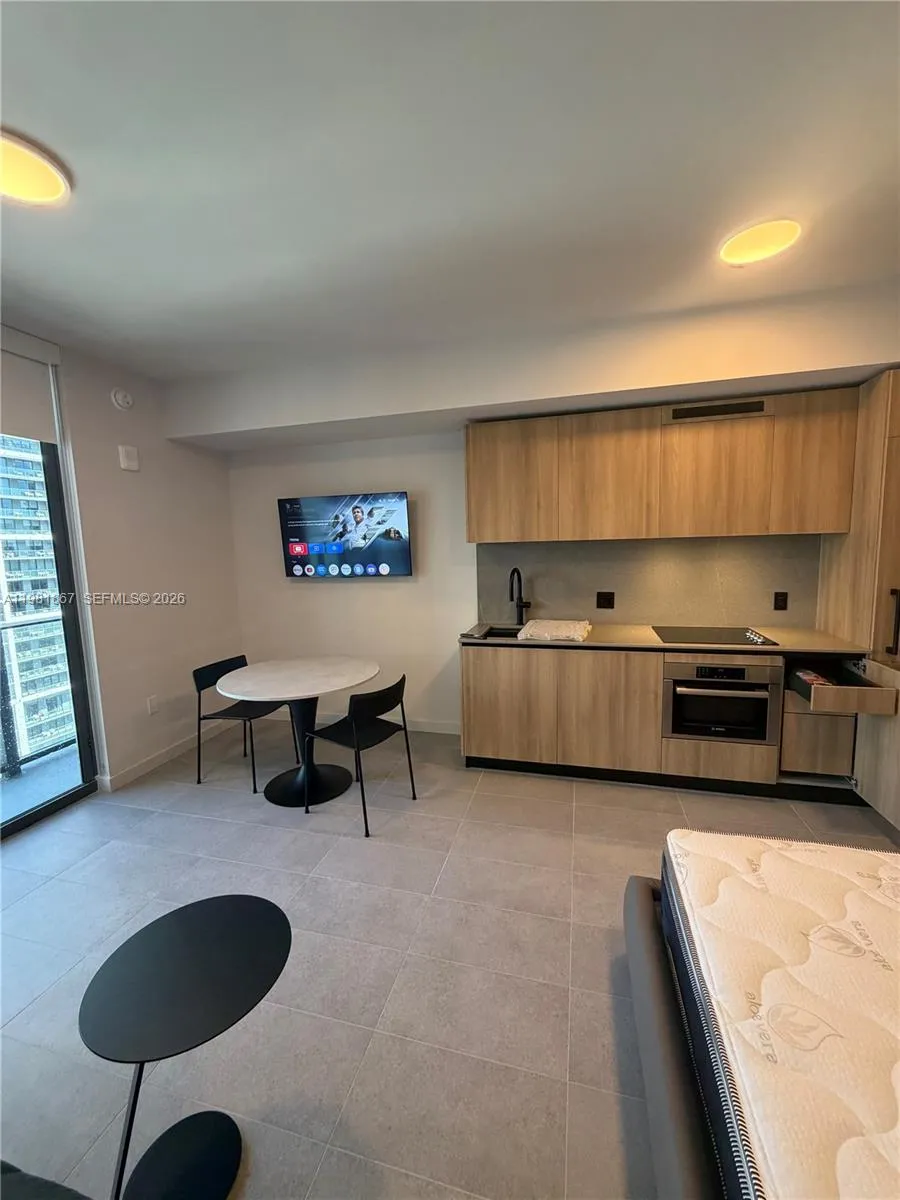 121 Ne 5th St 3609, Miami, Florida 33132, Miami, Florida 33132, ,1 BathroomBathrooms,Residential Lease,For Rent,121 Ne 5th St 3609, Miami, Florida 33132,A11981867