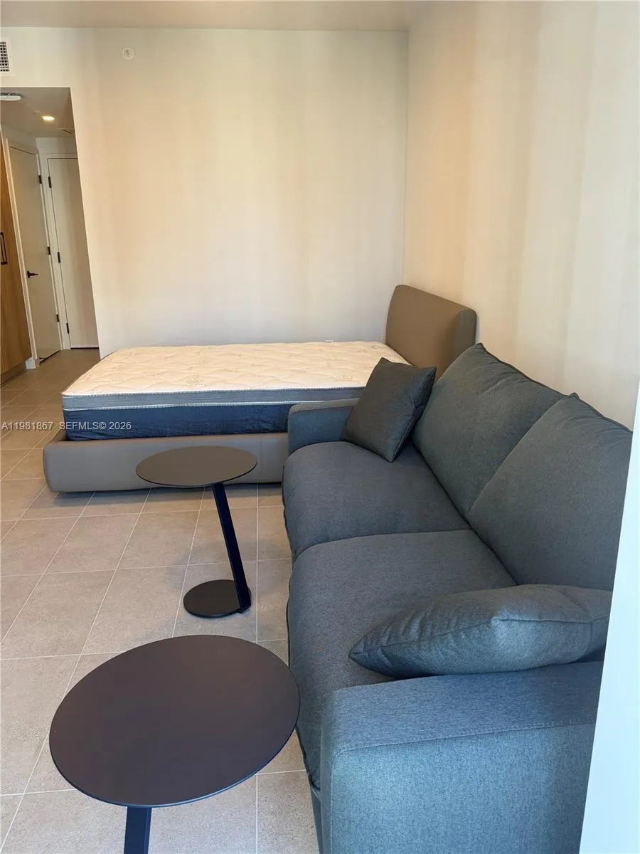 121 Ne 5th St 3609, Miami, Florida 33132, Miami, Florida 33132, ,1 BathroomBathrooms,Residential Lease,For Rent,121 Ne 5th St 3609, Miami, Florida 33132,A11981867