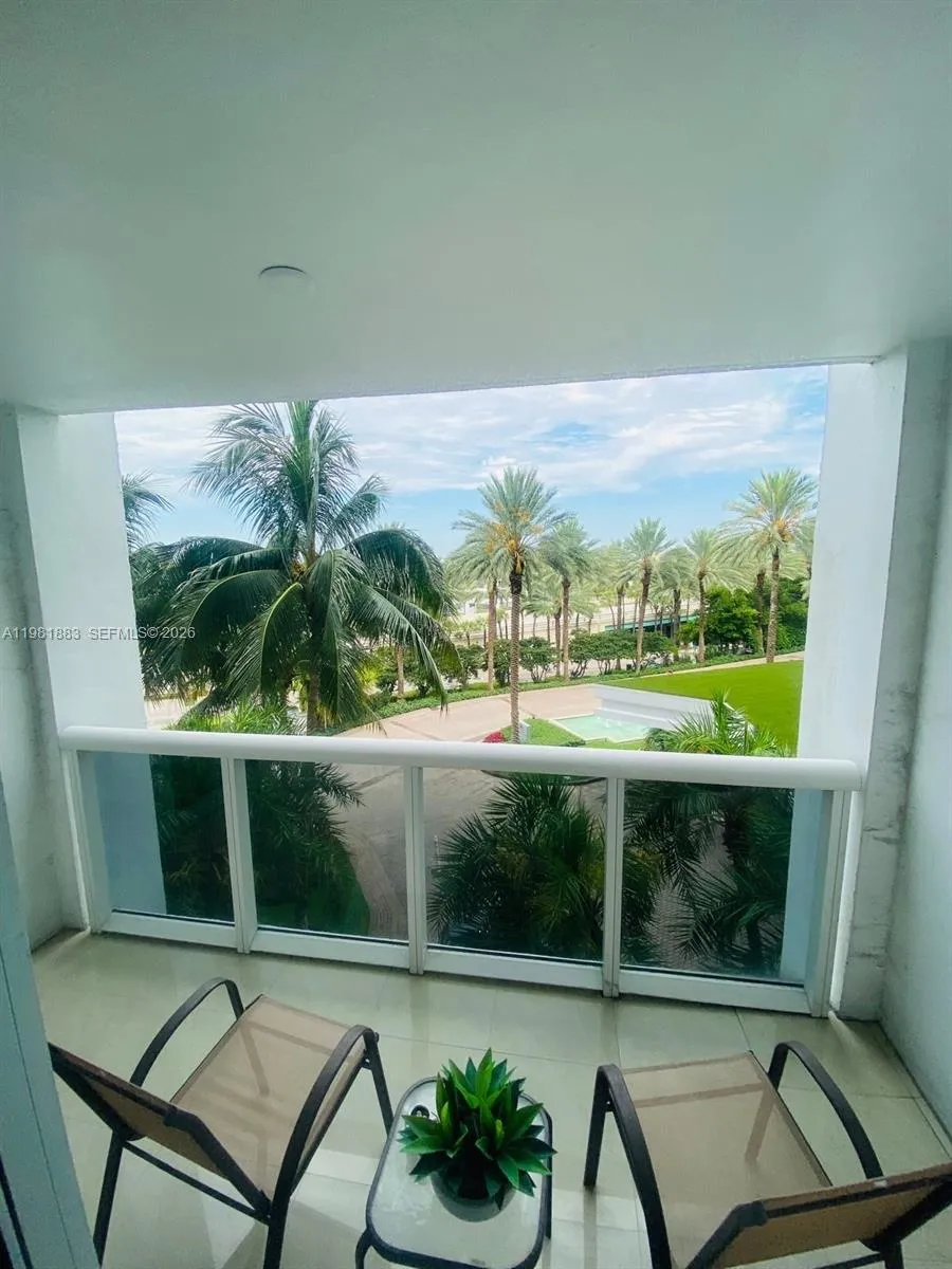 10275 E Collins Ave 324, Bal Harbour, Florida 3315, Bal Harbour, Florida 33154, 1 Bedroom Bedrooms, ,1 BathroomBathrooms,Residential Lease,For Rent,10275 E Collins Ave 324, Bal Harbour, Florida 3315,A11981883