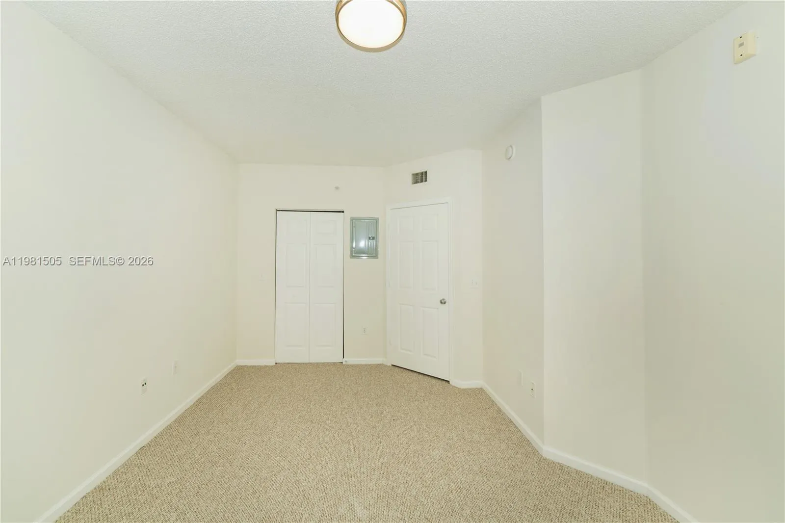 17145 N Bay Rd 4203, Sunny Isles Beach, Florida 33, Sunny Isles Beach, Florida 33160, 1 Bedroom Bedrooms, ,1 BathroomBathrooms,Residential Lease,For Rent,17145 N Bay Rd 4203, Sunny Isles Beach, Florida 33,A11981505