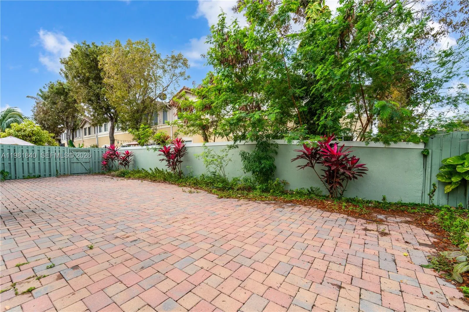 200 Sw 87th Path 0, Miami, Florida 33174, Miami, Florida 33174, 4 Bedrooms Bedrooms, ,3 BathroomsBathrooms,Residential Lease,For Rent,200 Sw 87th Path 0, Miami, Florida 33174,A11981840