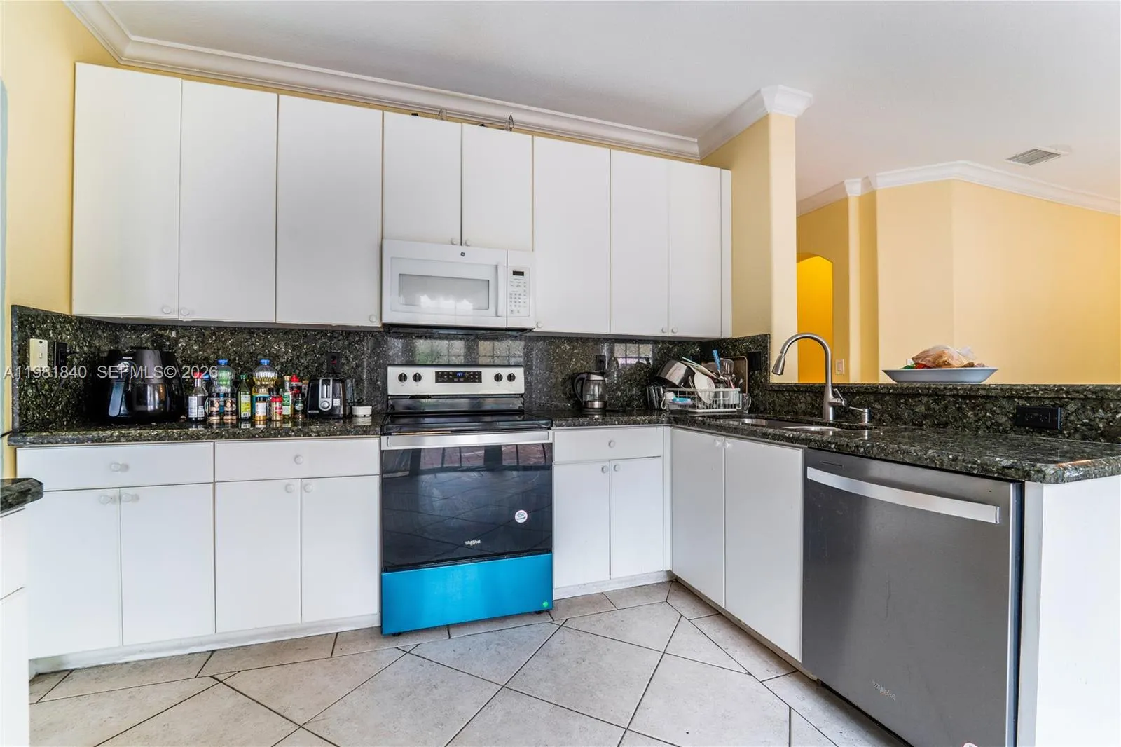 200 Sw 87th Path 0, Miami, Florida 33174, Miami, Florida 33174, 4 Bedrooms Bedrooms, ,3 BathroomsBathrooms,Residential Lease,For Rent,200 Sw 87th Path 0, Miami, Florida 33174,A11981840