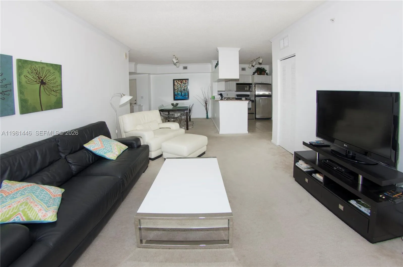 17150 N Bay Rd 2608, Sunny Isles Beach, Florida 33, Sunny Isles Beach, Florida 33160, 2 Bedrooms Bedrooms, ,2 BathroomsBathrooms,Residential Lease,For Rent,17150 N Bay Rd 2608, Sunny Isles Beach, Florida 33,A11981446