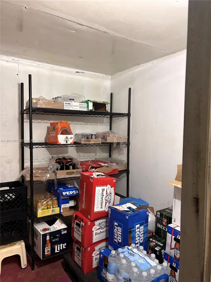 4201 W 16th Ave, Hialeah, Florida 33012, Hialeah, Florida 33012, ,Business Opportunity,For Sale,4201 W 16th Ave, Hialeah, Florida 33012,A11981865