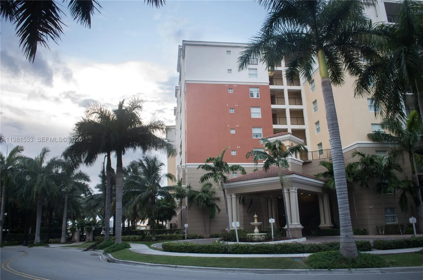 17145 N Bay Rd 4402, Sunny Isles Beach, Florida 33, Sunny Isles Beach, Florida 33160, 1 Bedroom Bedrooms, ,1 BathroomBathrooms,Residential Lease,For Rent,17145 N Bay Rd 4402, Sunny Isles Beach, Florida 33,A11981533