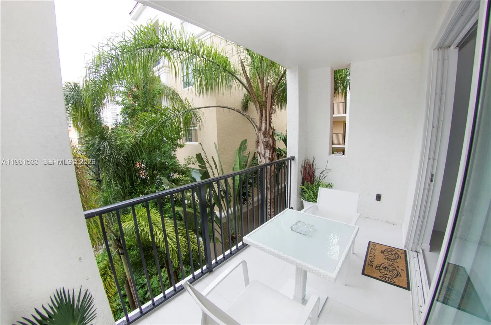 17145 N Bay Rd 4402, Sunny Isles Beach, Florida 33, Sunny Isles Beach, Florida 33160, 1 Bedroom Bedrooms, ,1 BathroomBathrooms,Residential Lease,For Rent,17145 N Bay Rd 4402, Sunny Isles Beach, Florida 33,A11981533
