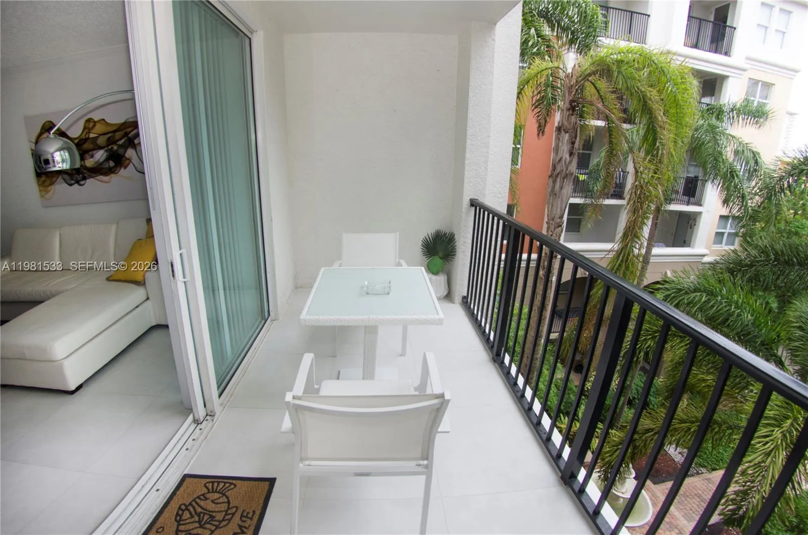 17145 N Bay Rd 4402, Sunny Isles Beach, Florida 33, Sunny Isles Beach, Florida 33160, 1 Bedroom Bedrooms, ,1 BathroomBathrooms,Residential Lease,For Rent,17145 N Bay Rd 4402, Sunny Isles Beach, Florida 33,A11981533