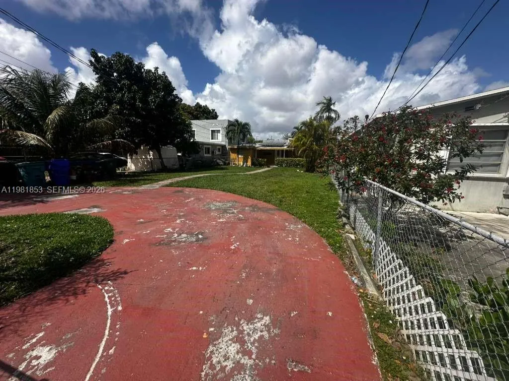 2337 Nw 32nd St, Miami, Florida 33142, Miami, Florida 33142, 5 Bedrooms Bedrooms, ,4 BathroomsBathrooms,Residential,For Sale,2337 Nw 32nd St, Miami, Florida 33142,A11981853