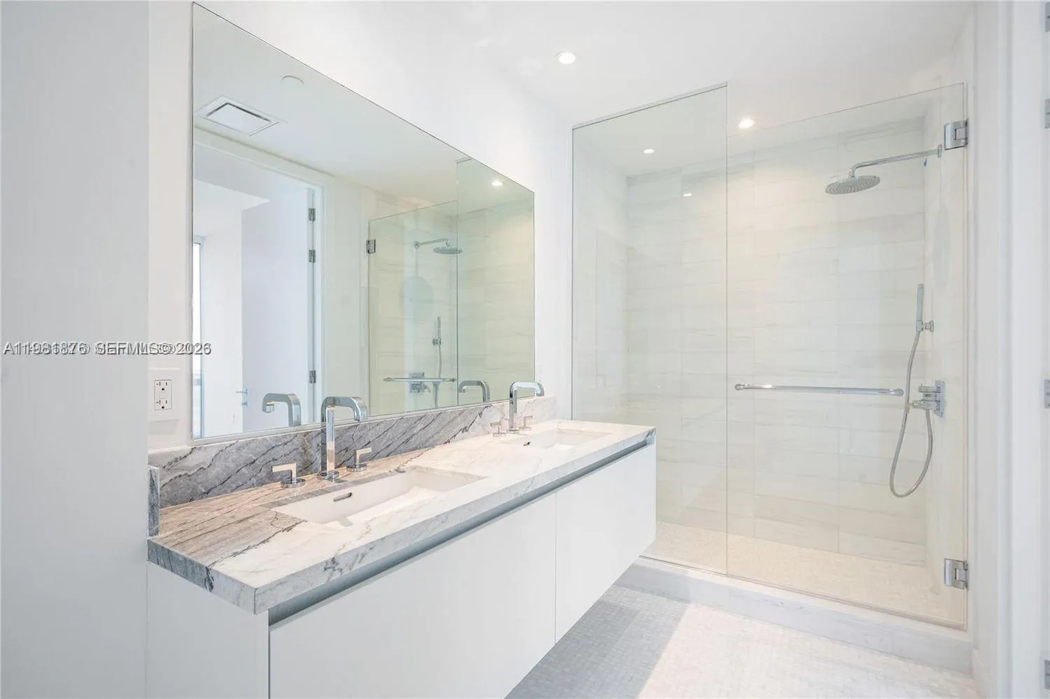 700 Ne 26th Ter 904, Miami, Florida 33137, Miami, Florida 33137, 1 Bedroom Bedrooms, ,1 BathroomBathrooms,Residential Lease,For Rent,700 Ne 26th Ter 904, Miami, Florida 33137,A11981876