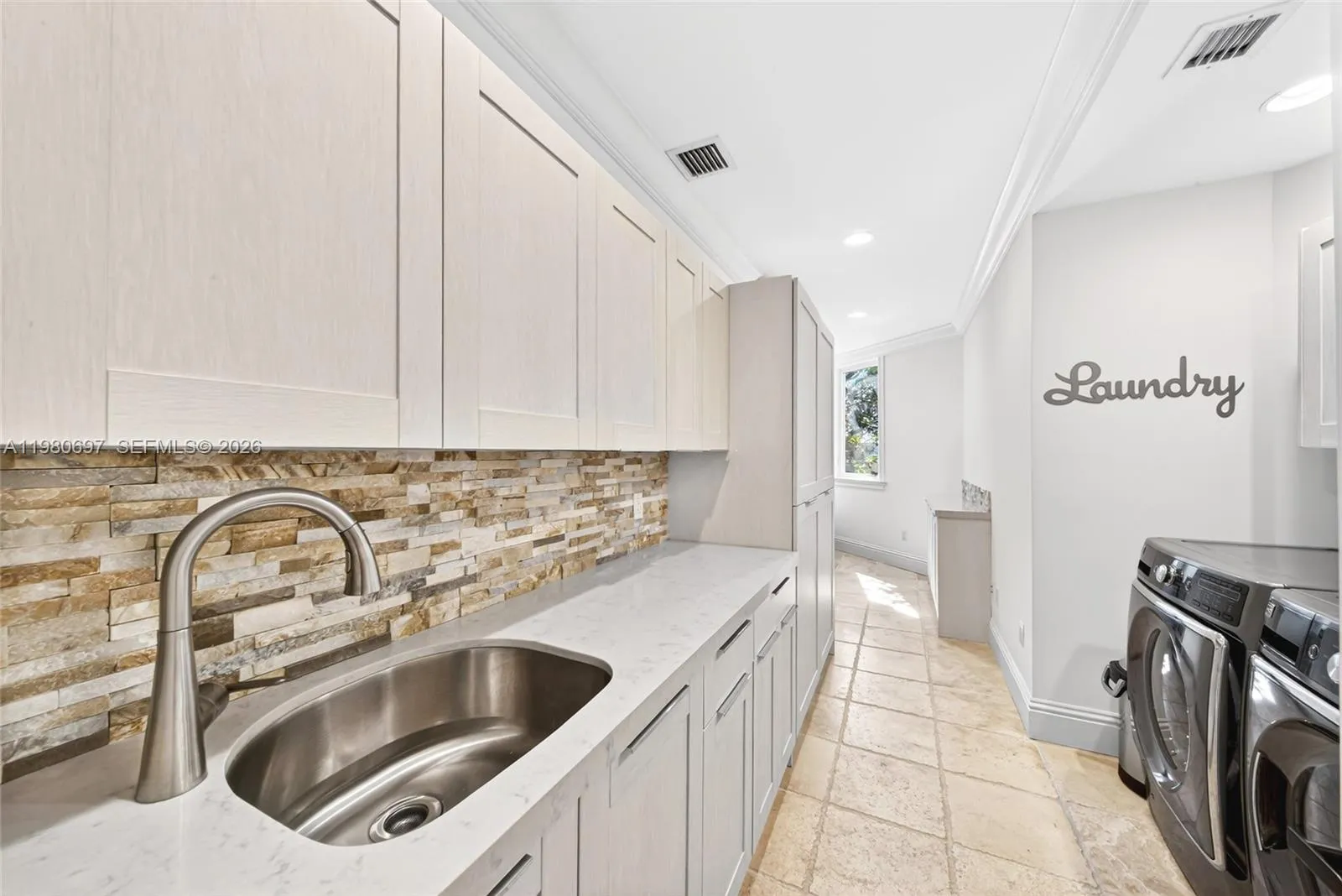 6255 Sw 133rd St, Pinecrest, Florida 33156, Pinecrest, Florida 33156, 6 Bedrooms Bedrooms, ,5 BathroomsBathrooms,Residential,For Sale,6255 Sw 133rd St, Pinecrest, Florida 33156,A11980697