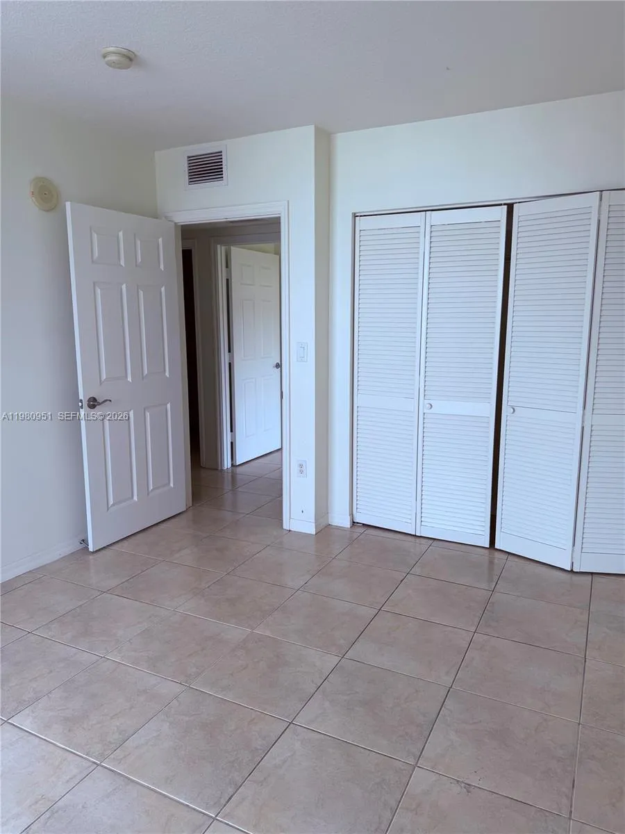 900 Sw 8th St 604, Miami, Florida 33130, Miami, Florida 33130, 2 Bedrooms Bedrooms, ,2 BathroomsBathrooms,Residential Lease,For Rent,900 Sw 8th St 604, Miami, Florida 33130,A11980951