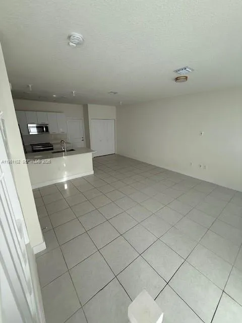 4485 Nw 83rd Pkwy, Doral, Florida 33166, Doral, Florida 33166, 3 Bedrooms Bedrooms, ,2 BathroomsBathrooms,Residential Lease,For Rent,4485 Nw 83rd Pkwy, Doral, Florida 33166,A11981102