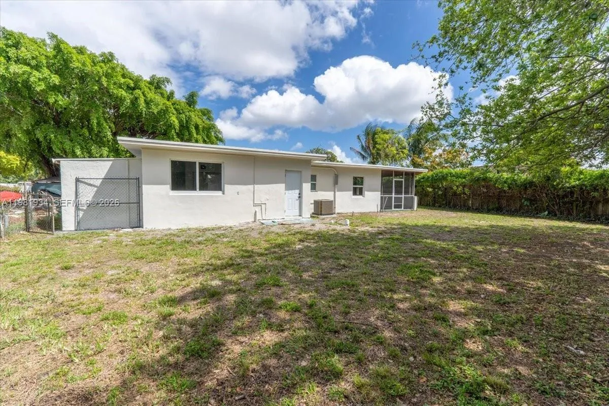 16240 Nw 22nd Ave, Miami Gardens, Florida 33054, Miami Gardens, Florida 33054, 3 Bedrooms Bedrooms, ,2 BathroomsBathrooms,Residential,For Sale,16240 Nw 22nd Ave, Miami Gardens, Florida 33054,A11981934